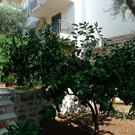 Apartments Maslina Sveti Stefan Ngoại thất bức ảnh